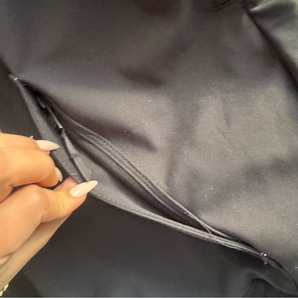 DOPE Yeti black windbreaker snow jacket - Picture 5 of 7